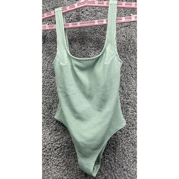 H&M Women’s Bathing Suit Size Xsmall One Piece Light Green Swimming Preloved - Picture 6 of 8